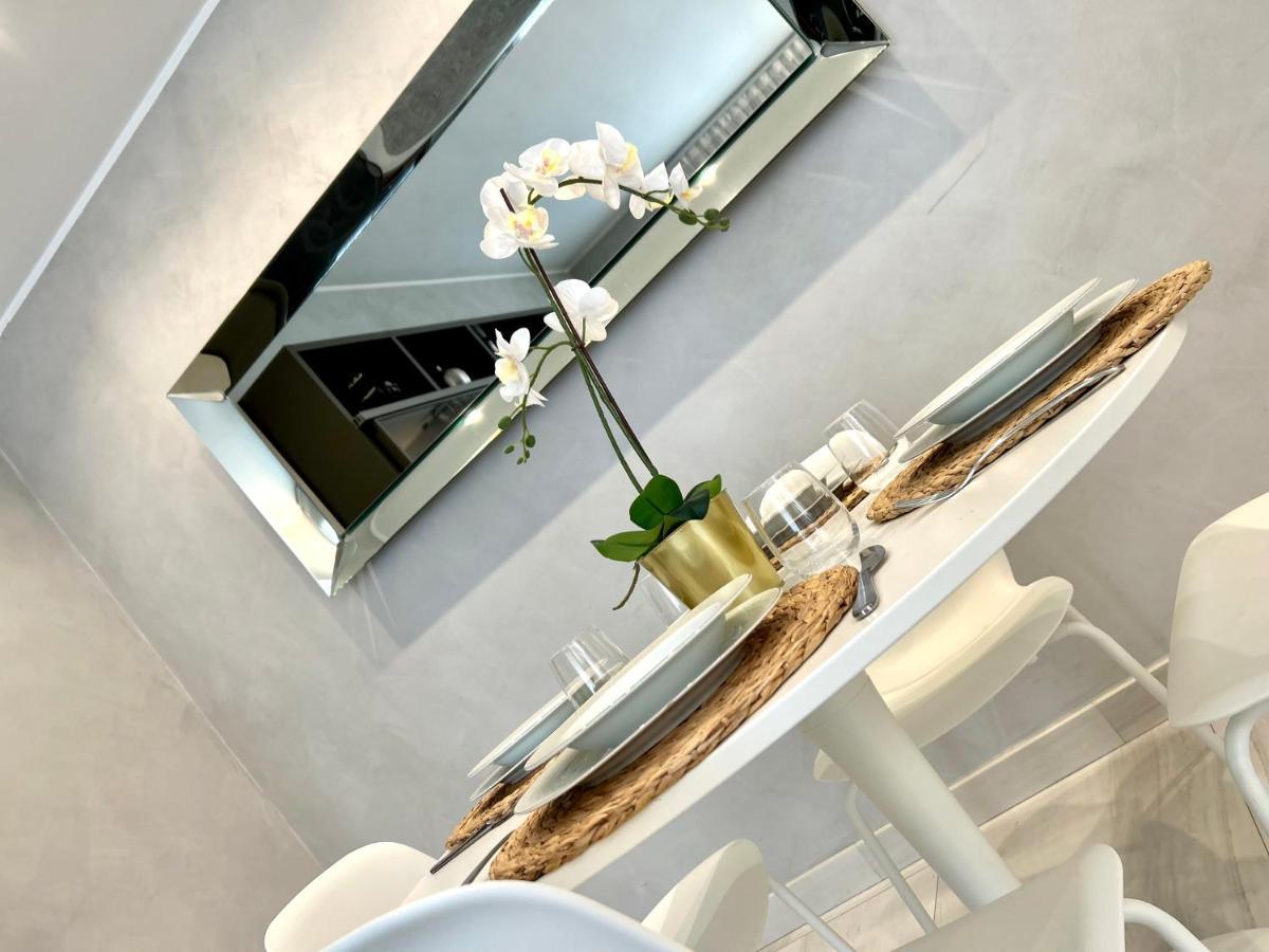 Sismondi New Apt Milan Bagian luar foto