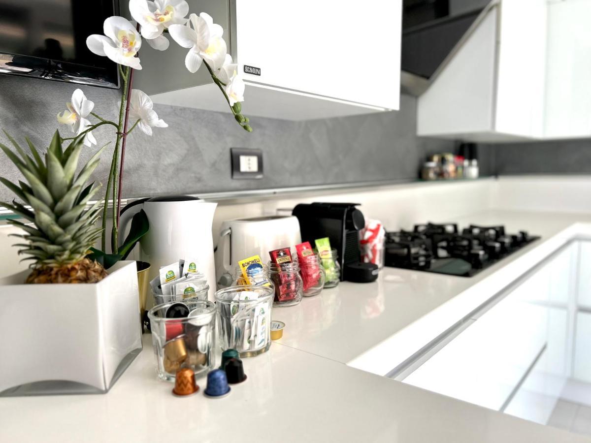 Sismondi New Apt Milan Bagian luar foto